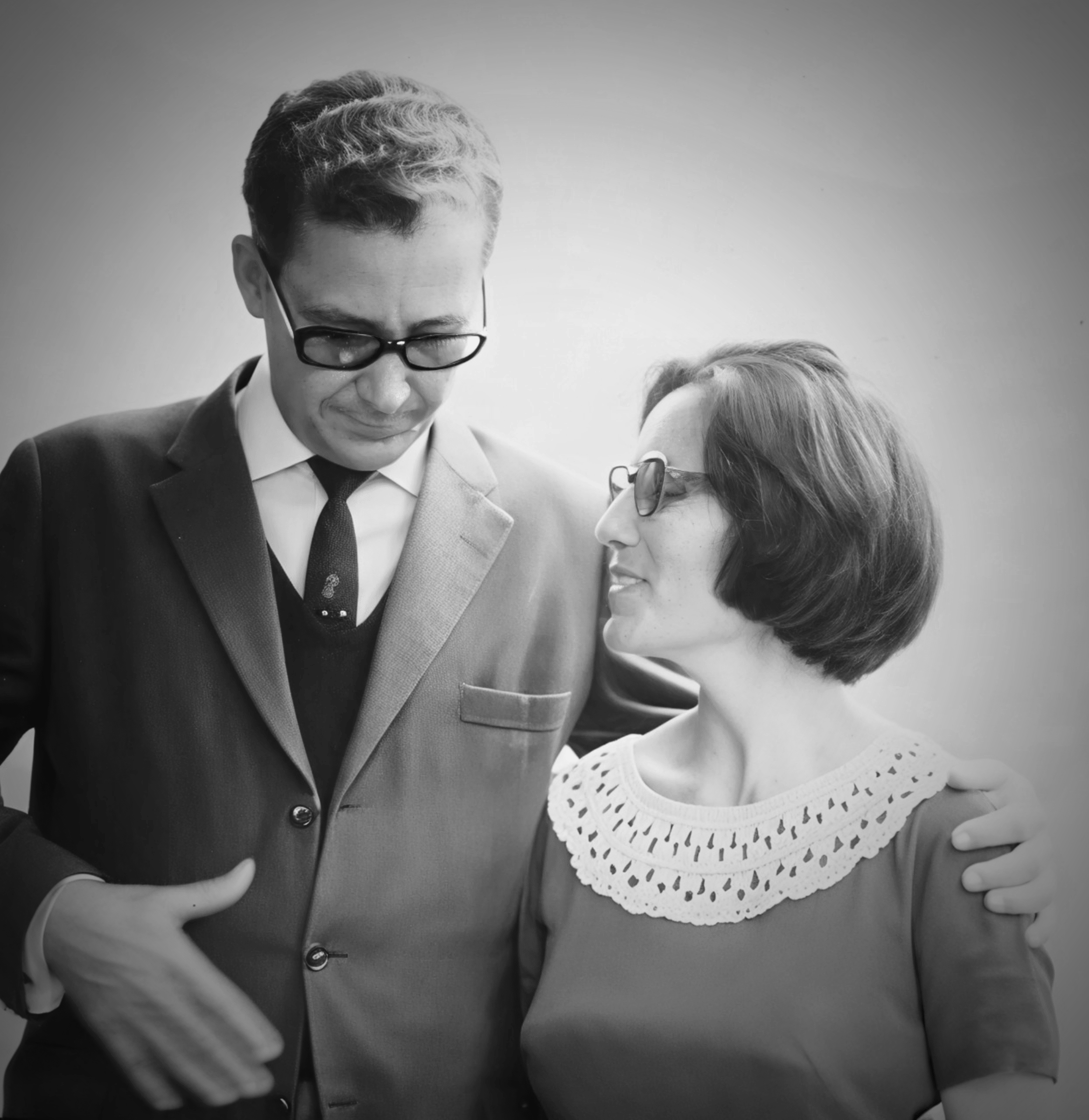 Casal em preto e branco