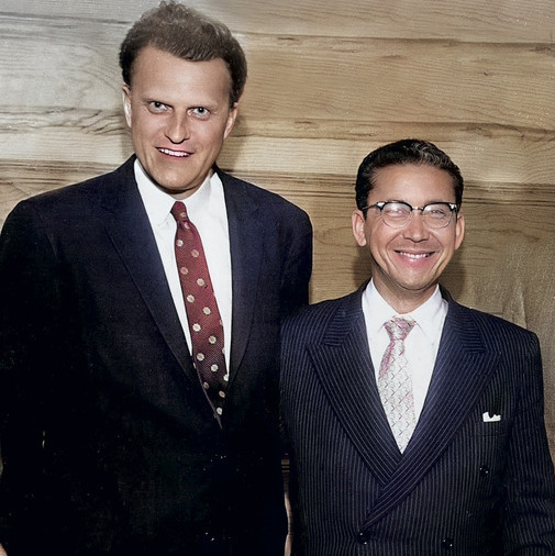 Reverendo Antônio Elias pregando